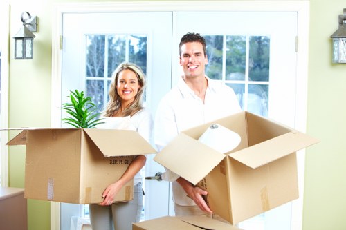 Local movers planning access for a Greenwich apartment move